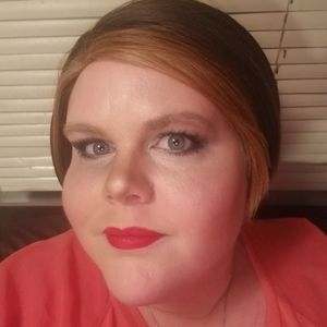 Meet your Posher, Allie